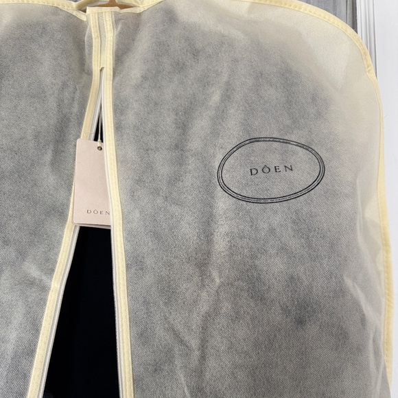 Dôen Bolton Coat with Cape, Wool, Small - Picture 7 of 11